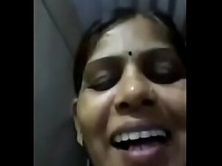 Indian aunty selfie video